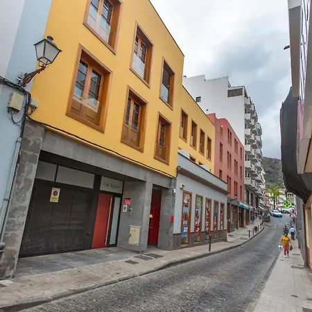 Rolycar 203 * Icod De Los Vinos